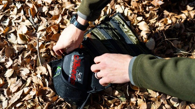 Seek Outside Flat Roll- Standard